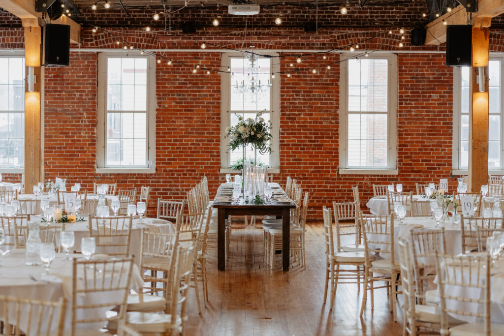 timeless white wedding reception at JX Venue