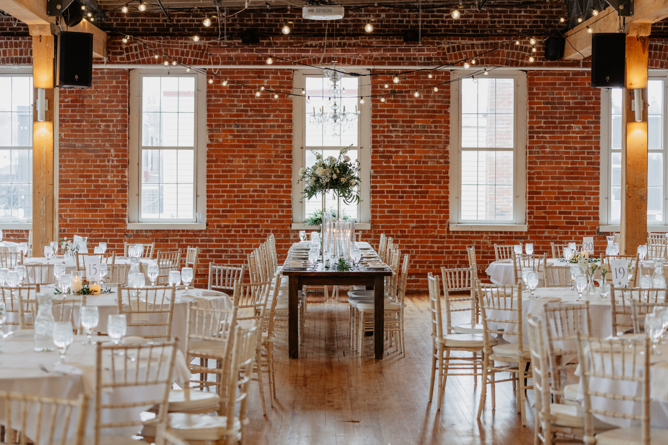 timeless wedding reception at JX Venue